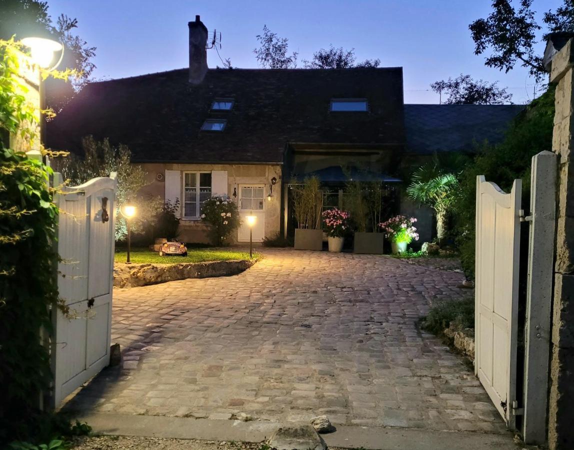 Gite De La Tour De Loire - 65 M2 Au Pied D'Une Tour De Gue Du 17Eme Siecle Mer Eksteriør billede